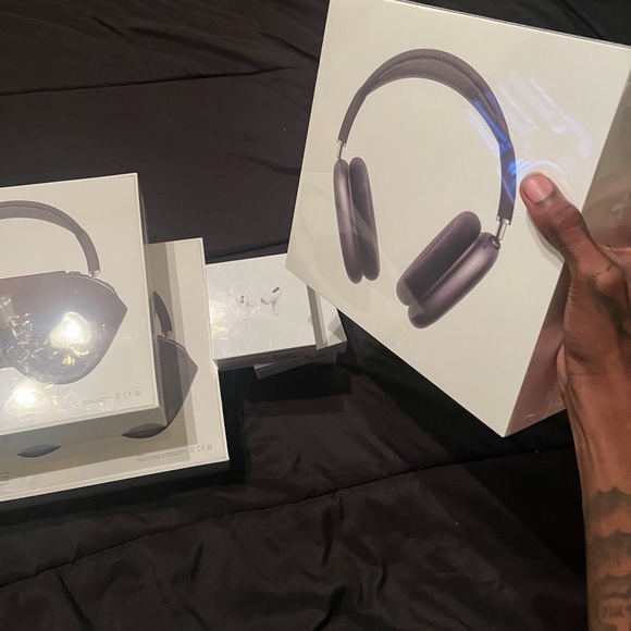 AirPod max - Picture 1 of 6